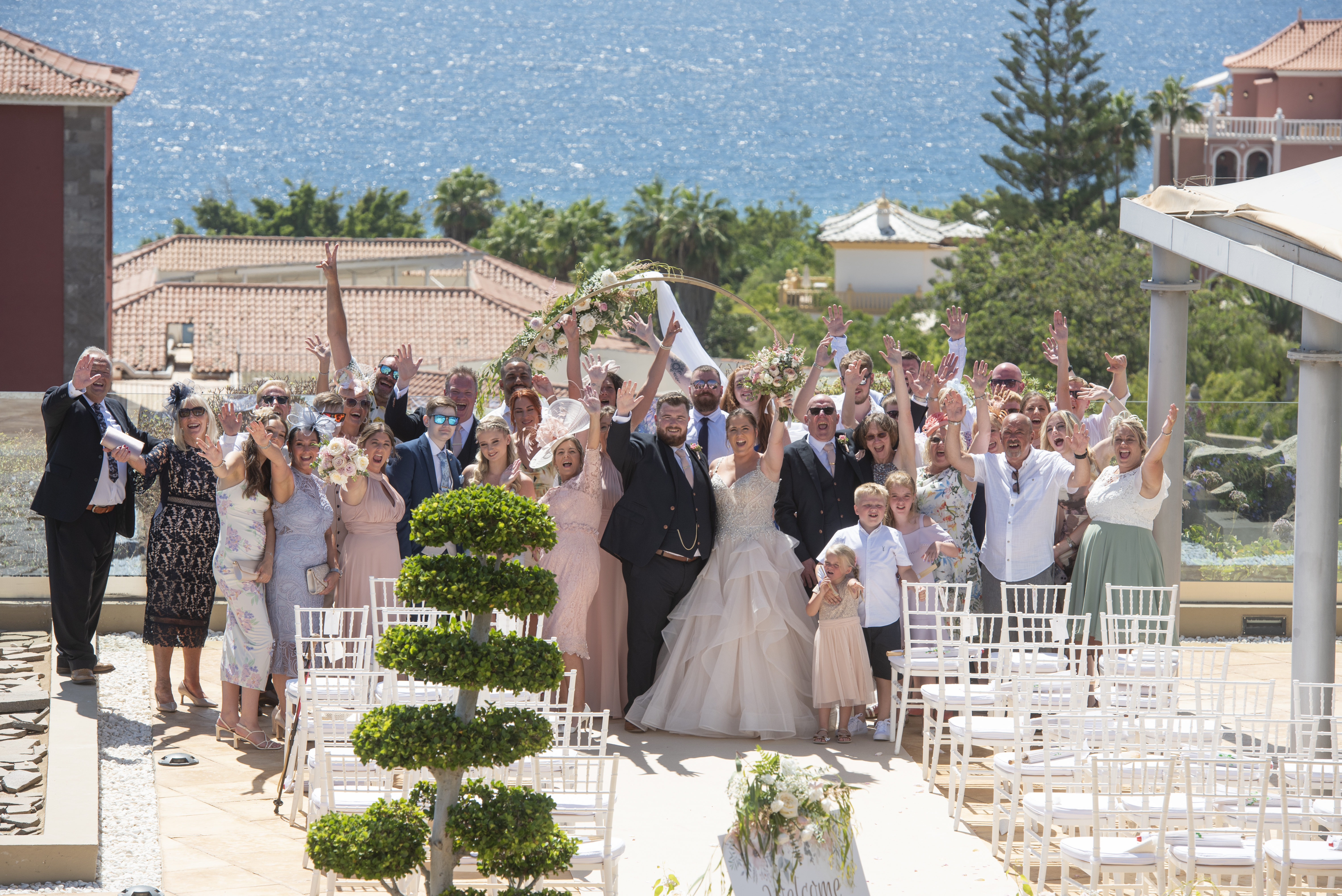 Book your wedding day in GF VICTORIA